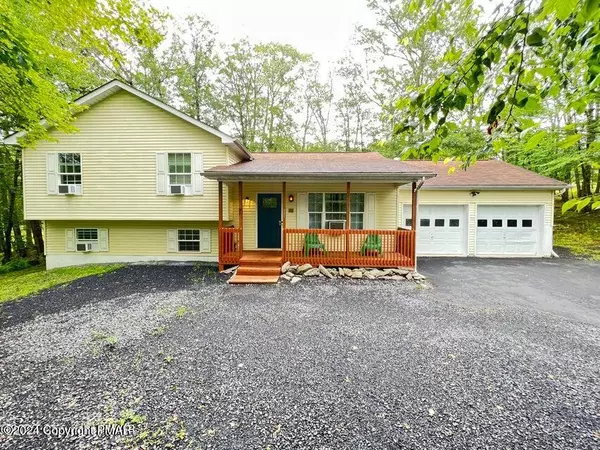 108 Dorchester DR, Bushkill, PA 18324