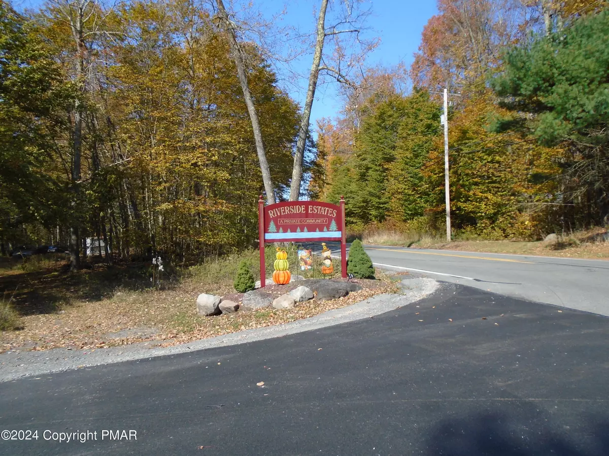 Pocono Lake, PA 18347,RIVERSIDE LN