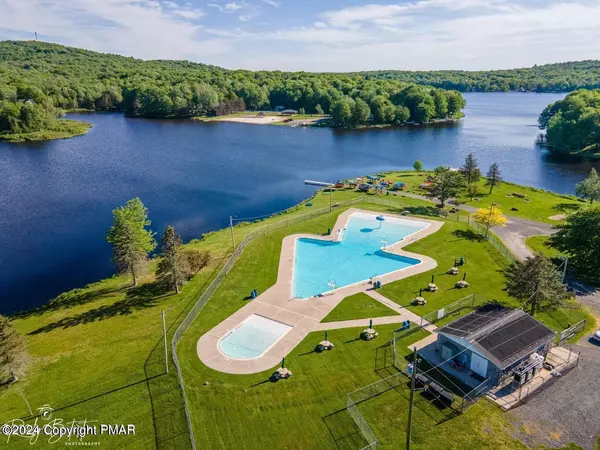 Pocono Lake, PA 18347,137 Outer DR