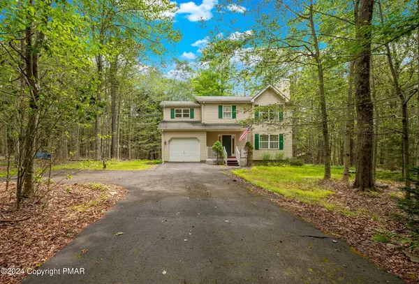 251 Depuy DR, Pocono Lake, PA 18347