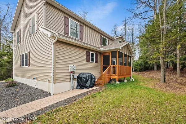 Long Pond, PA 18334,1120 Sioux CT