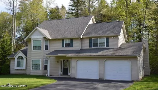 46 Driftwood DR, Pocono Lake, PA 18610