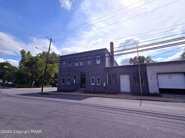 Bangor, PA 18013,110 Pennsylvania Ave, Unit 2