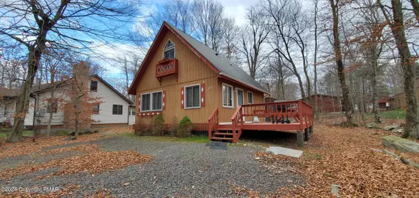 3361 Woodland DR, Tobyhanna, PA 18466