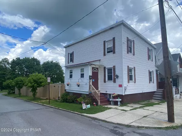 305 N Spruce ST, Summit Hill, PA 18250