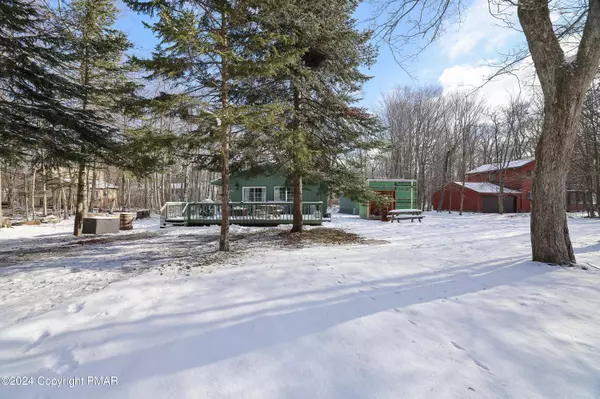 9379 Fairmount WAY, Tobyhanna, PA 18466