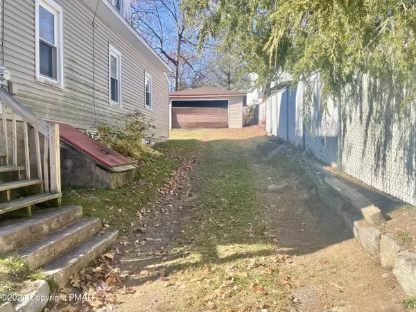 Freeland, PA 18224,114 (aka 175) Saint James ST