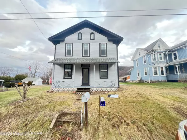 413 S Main ST, Wapwallopen, PA 18660