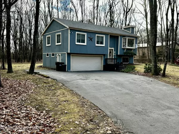 1422 Brian LN, Effort, PA 18330