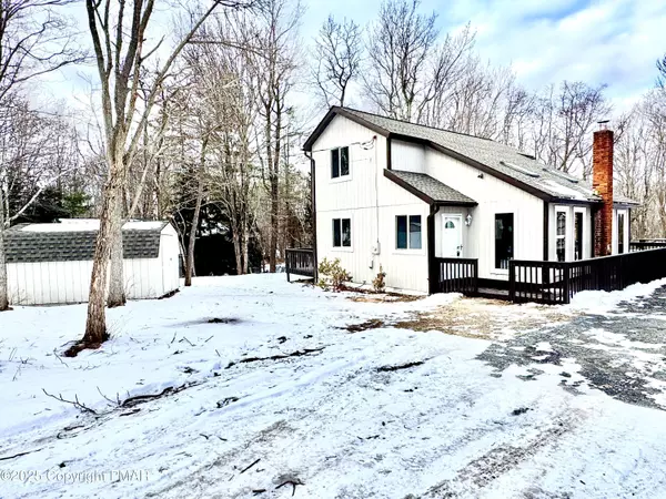 Long Pond, PA 18334,1123 Black Bear LN