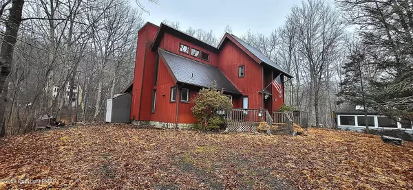 6298 Decker RD, Bushkill, PA 18324