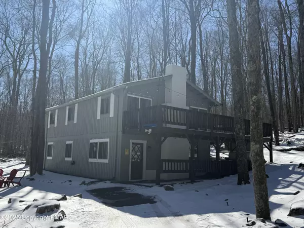 1827 Stag RUN, Pocono Lake, PA 18347