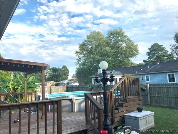 Yorktown, VA 23692,201 Janis DR