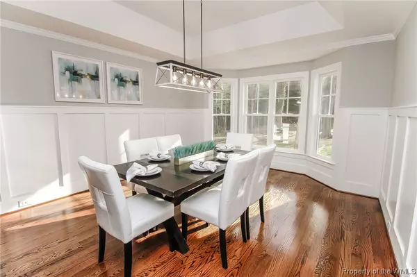 Yorktown, VA 23692,817 Dare RD