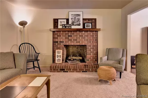 Toano, VA 23168,7416 Church LN