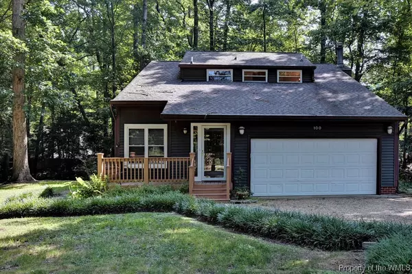 100 Somerset CIR, Yorktown, VA 23692
