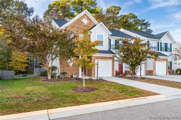 Yorktown, VA 23690,305 Alexia LN