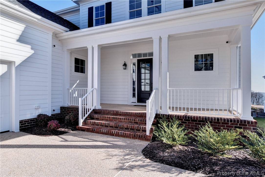 Williamsburg, VA 23185,615 Dock LNDG