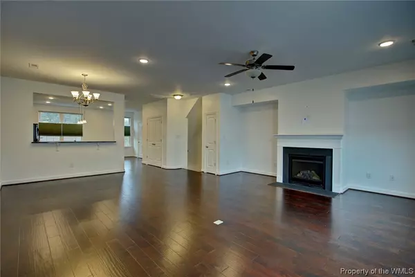 Yorktown, VA 23692,603 Fleming WAY