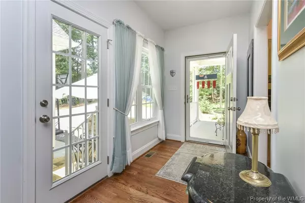 Toano, VA 23168,8821 Richmond RD