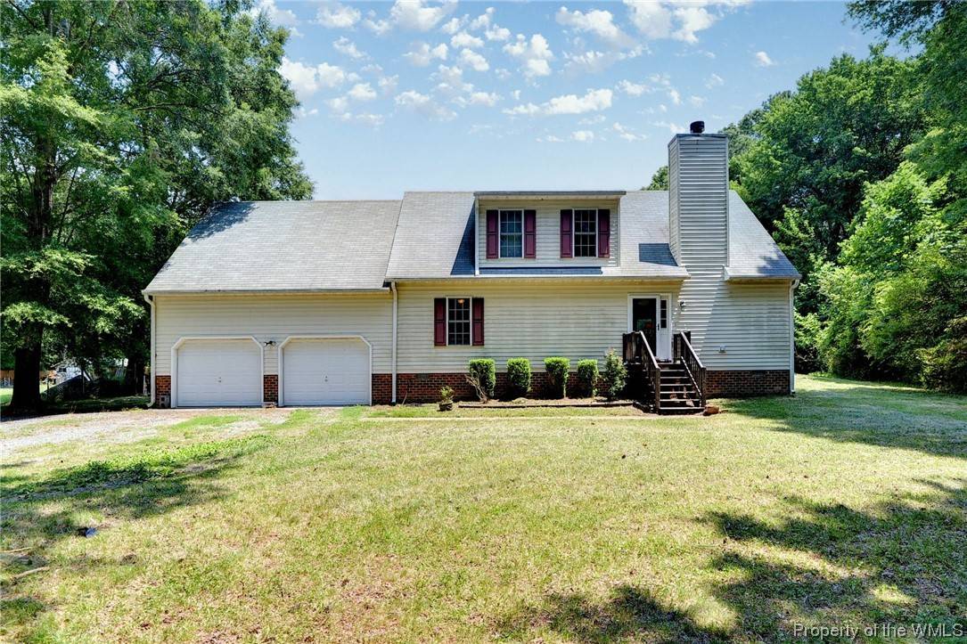 8201 Curle DR, West Point, VA 23181