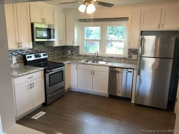 Williamsburg, VA 23185,101 Ridgecrest CIR