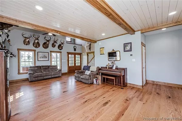 Carson, VA 23830,19220 Shady LN