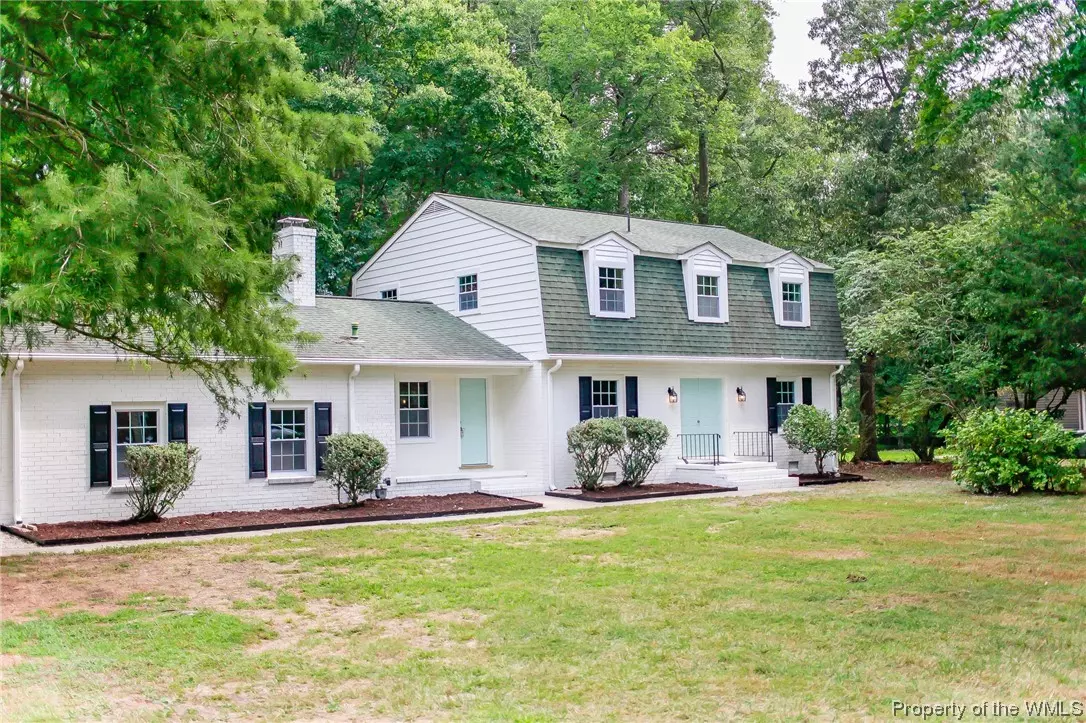 Yorktown, VA 23692,201 Aspen BLVD