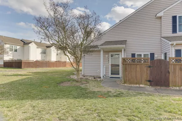 107 Hamlet CT, Yorktown, VA 23693