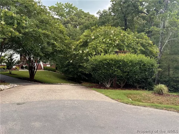 Toano, VA 23168,9936 Walnut Creek