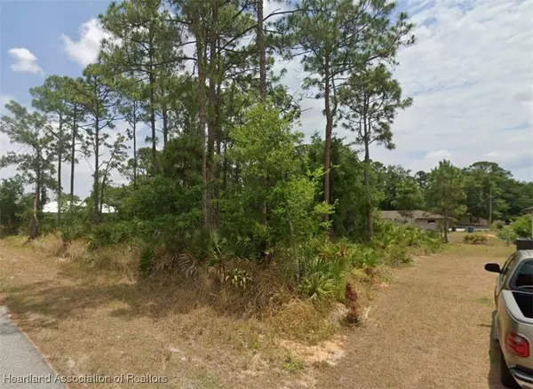 Sebring, FL 33872,416 Lark TER