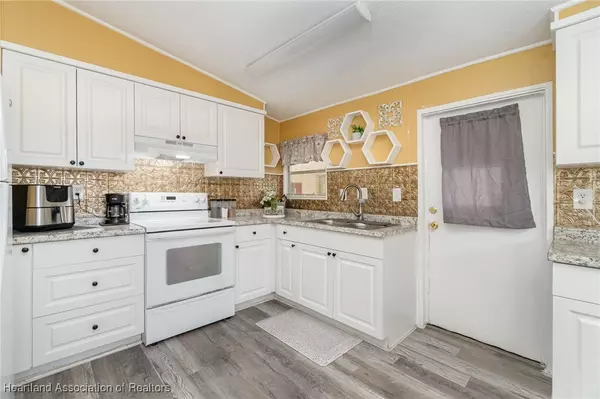 Avon Park, FL 33825,23 Century BLVD