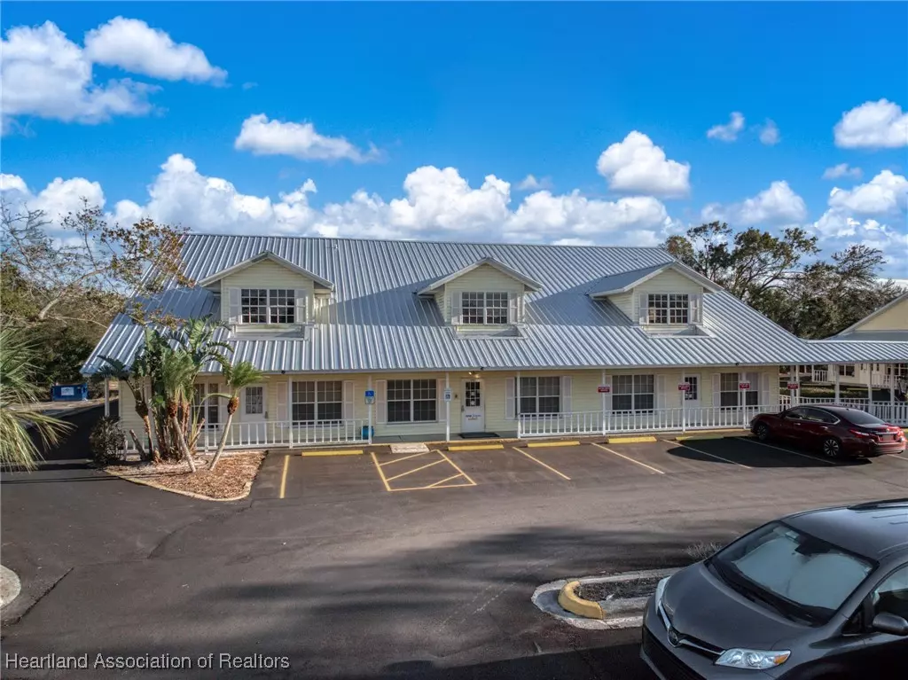 Sebring, FL 33872,4343 Sun N Lake BLVD