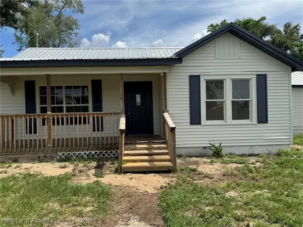 111 D ST, Frostproof, FL 33843