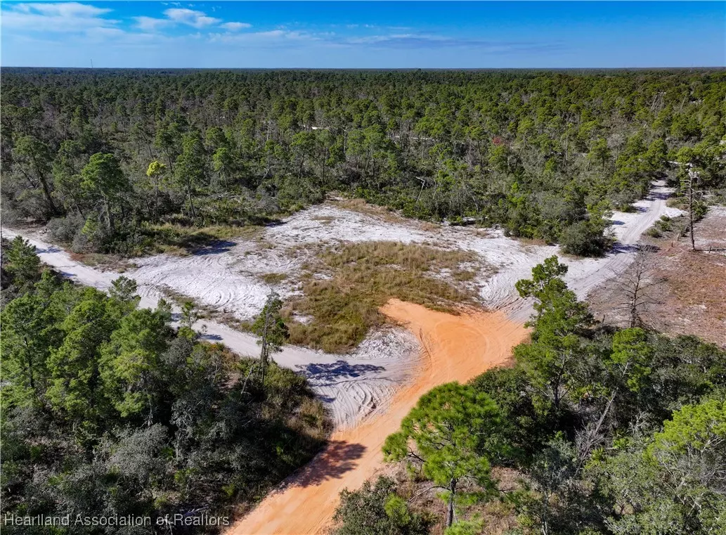 Sebring, FL 33875,2127 Flower TER