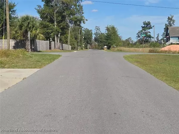 Other, FL 32466,8823 Seminole ST