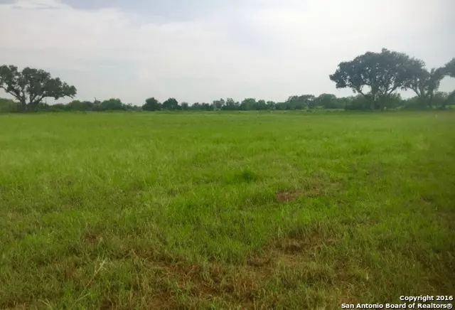 Lytle, TX 78052,00 IH 35