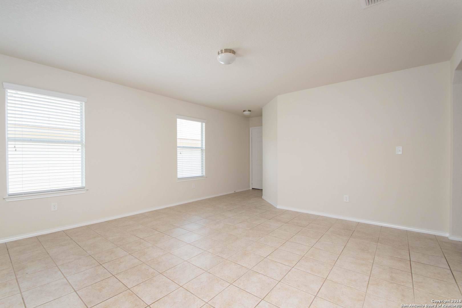 San Antonio, TX 78261-2901,3814 RUNNING RNCH