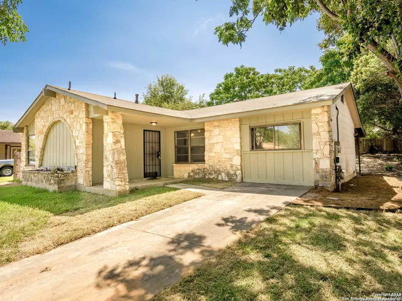 2123 JIM BOWIE DR, San Antonio, TX 78238-5117