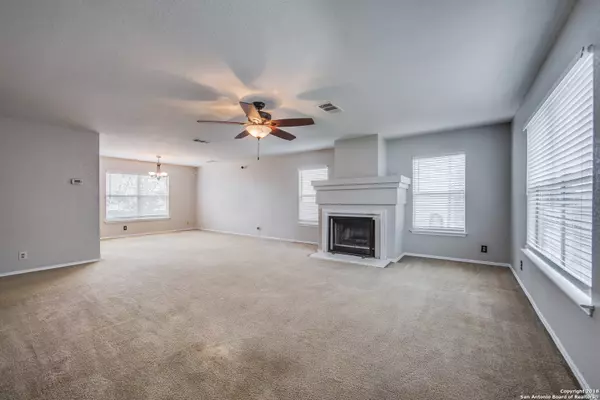 San Antonio, TX 78233-7400,6711 RAINTREE PATH