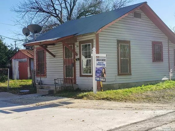 118 DICKEY AVE, San Antonio, TX 78204-2123