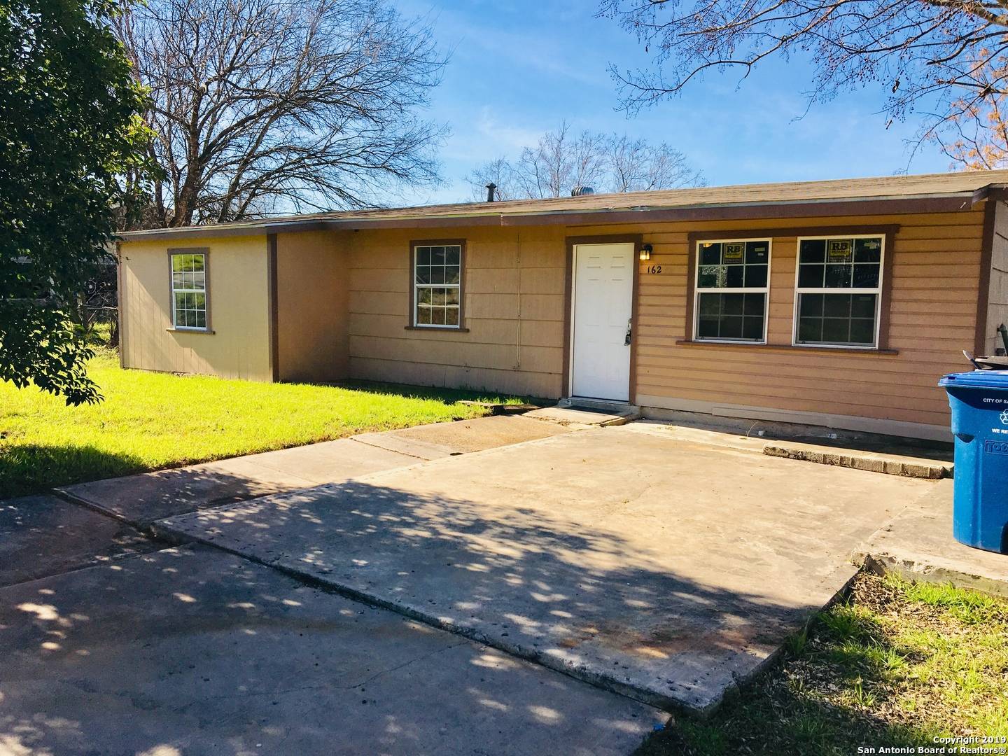 162 MOSS VALLEY ST, San Antonio, TX 78227-4518