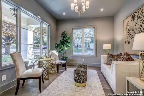 San Antonio, TX 78209,140 Grandview Pl