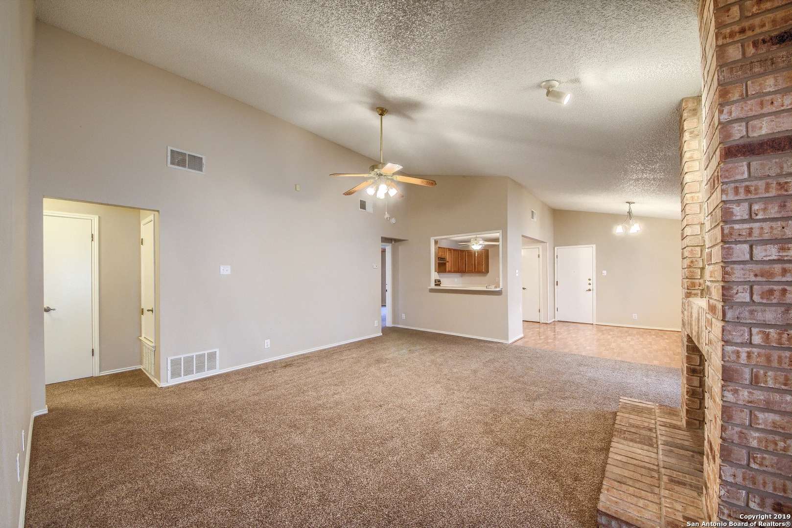 San Antonio, TX 78249,5927 Woodridge Cove