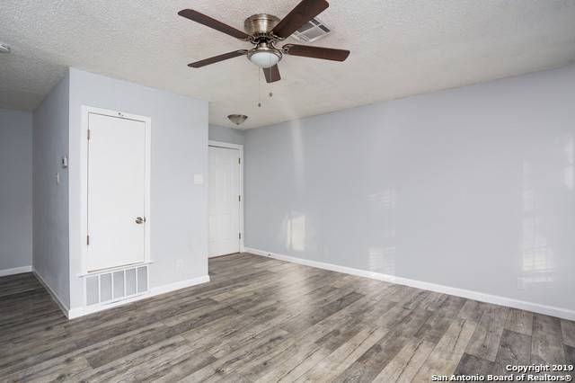 San Antonio, TX 78245-1531,9702 SIMPLICITY DR
