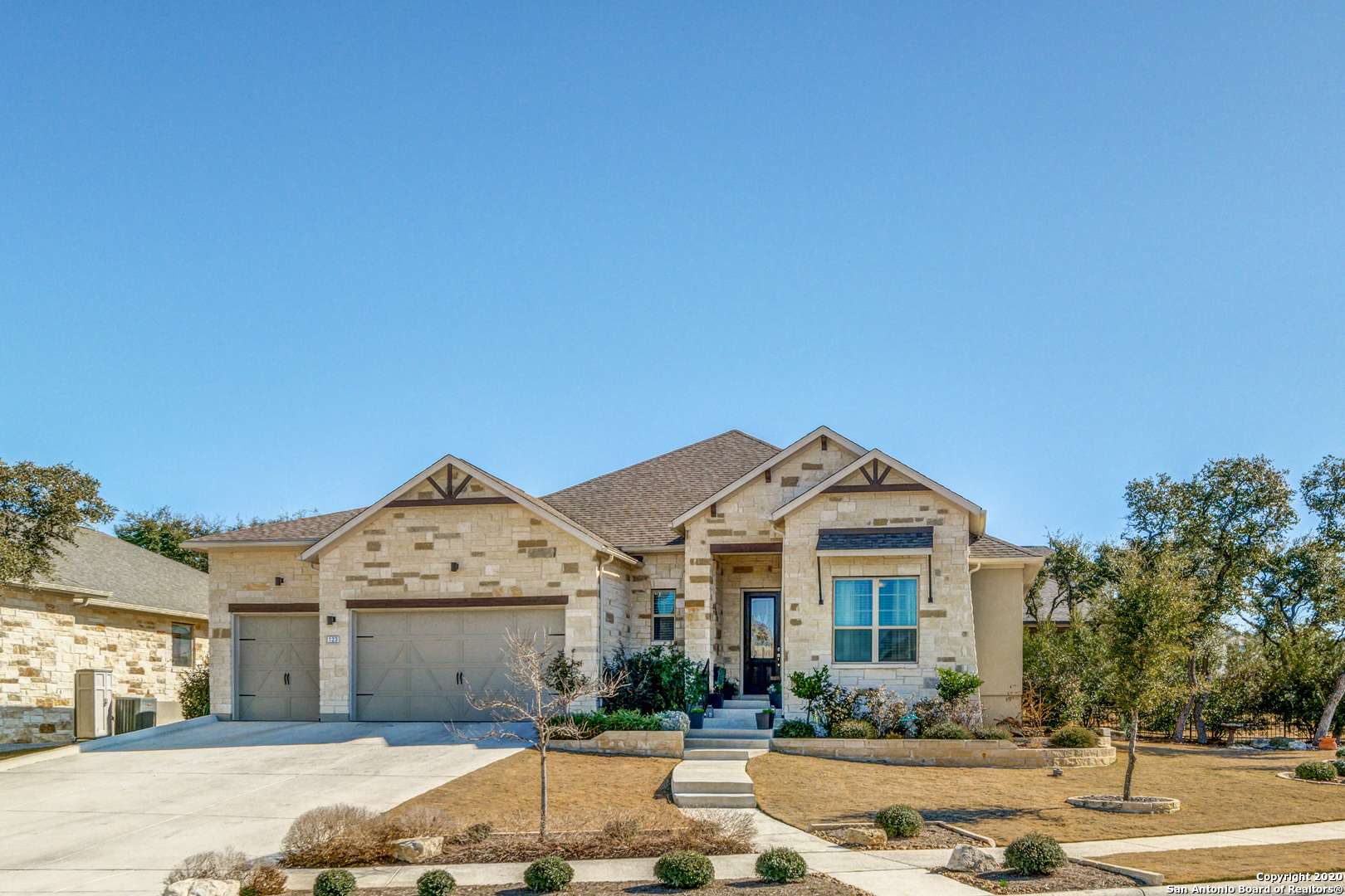 123 Escalera Circle, Boerne, TX 78006