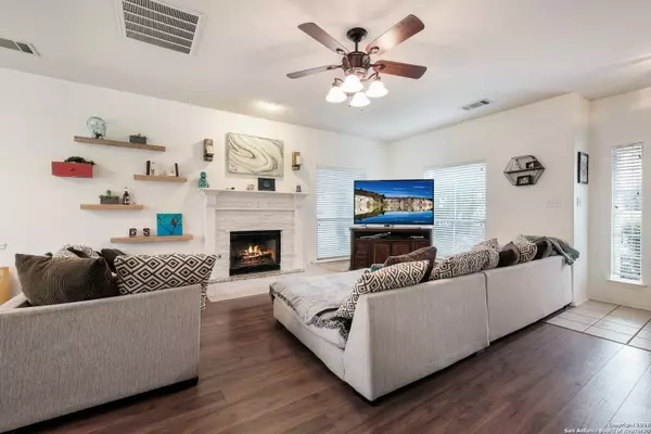 San Antonio, TX 78254-5599,33 FERRIS CRK