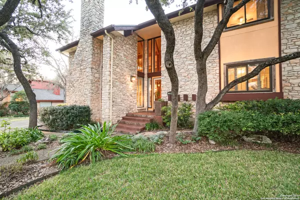 3515 HUNTERS CIRCLE ST, San Antonio, TX 78230-2812