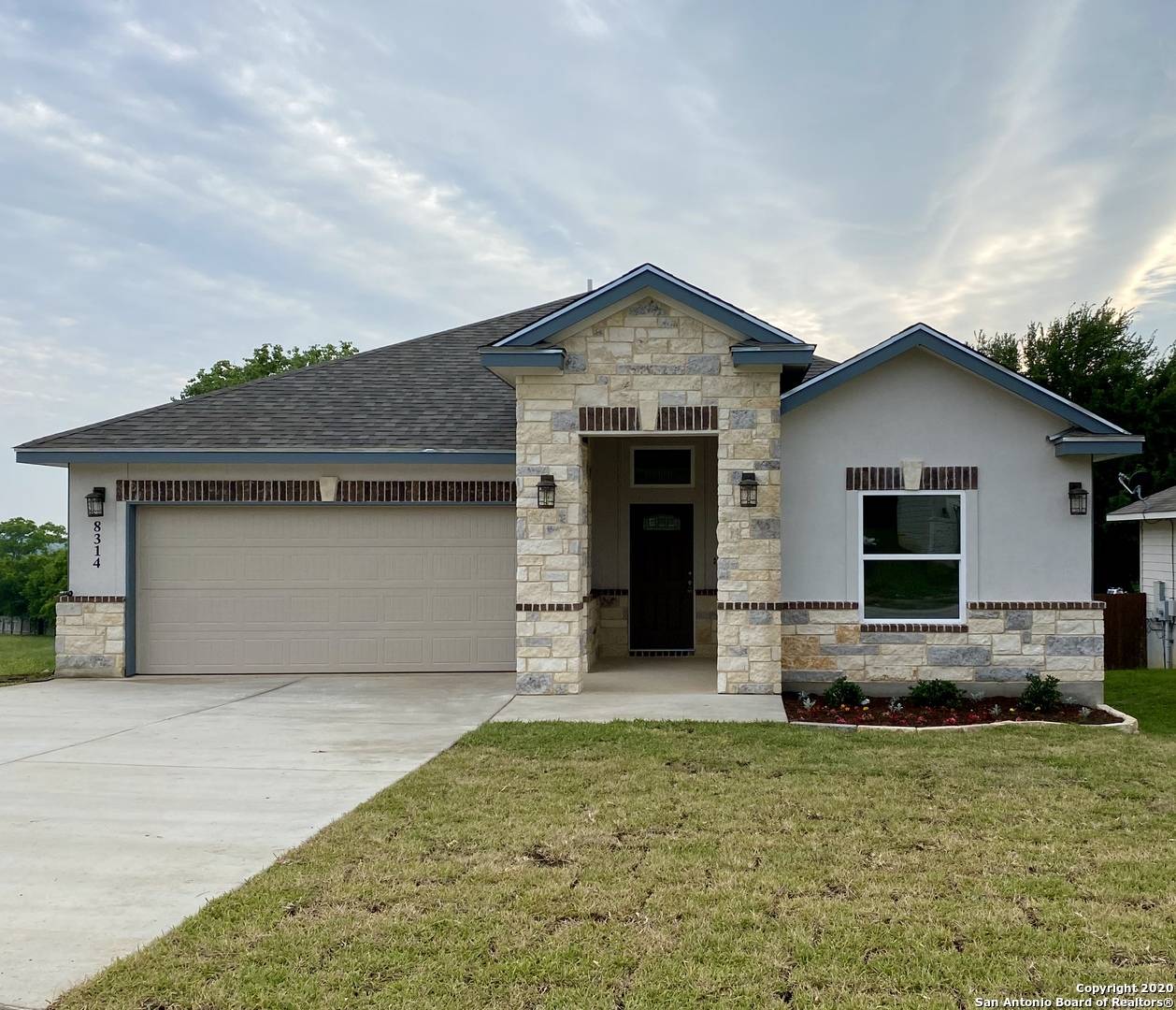 8314 COMANCHE PASS, Converse, TX 78109-1630