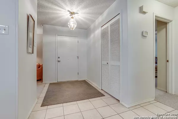 San Antonio, TX 78231-1929,13726 PEBBLE POINT DR